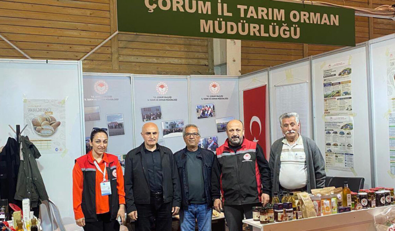 Çorum Tarım ve Hayvancılık Fuarı’nda üreticiler ve ziyaretçiler