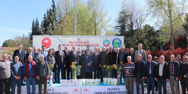 Yalova’da çiftçilere tohum dağıtımı yapılan tören