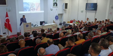 Tekirdağ Namık Kemal Üniversitesi’nde anıza ekim uygulamaları ve sürdürülebilir tarım konulu toplantıdan genel görünüm